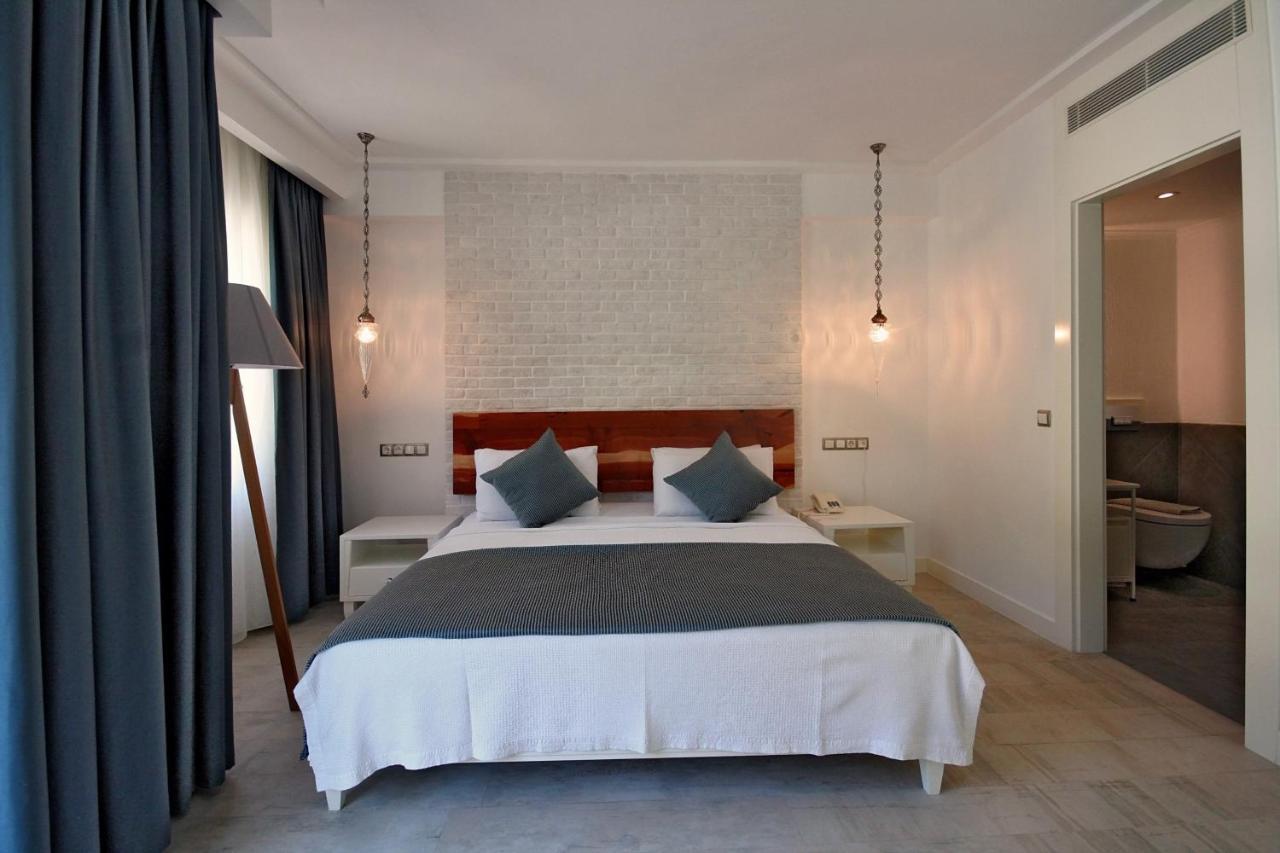 Arnna Hotel Каш Екстер'єр фото